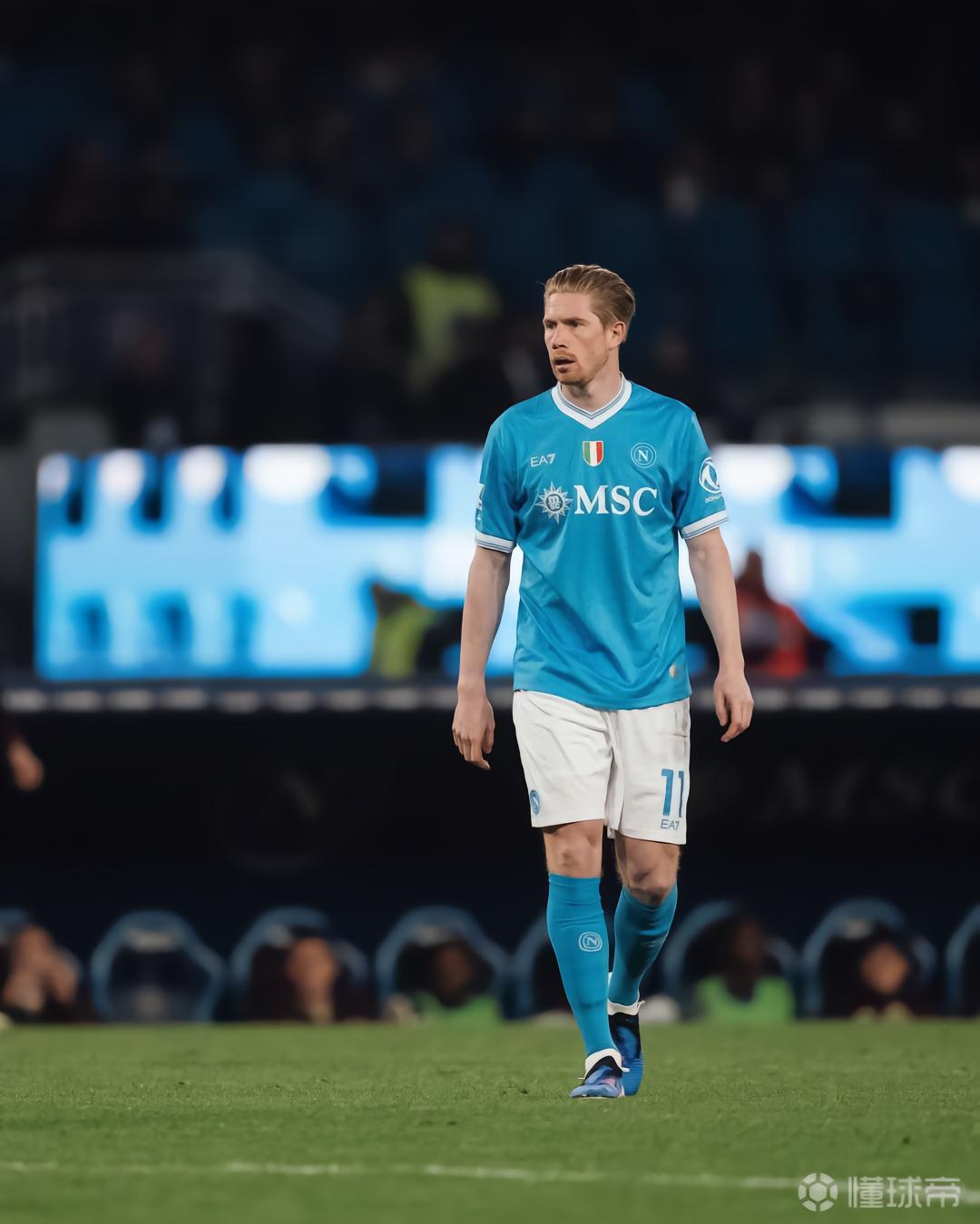 德布劳内：离开曼城是和俱乐部共同决定的；我没专门练过助攻