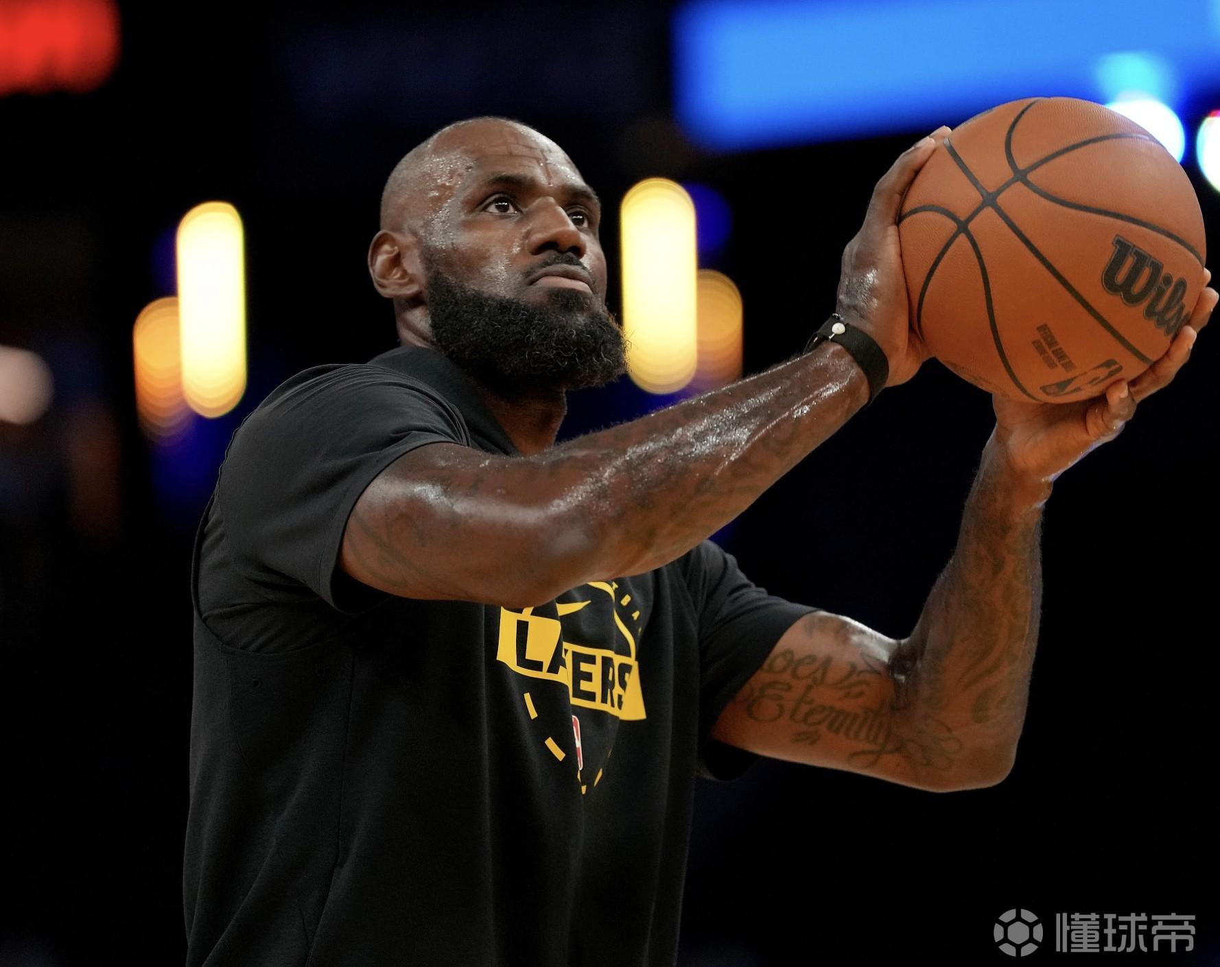 TA：詹姆斯下赛季无意举办告别巡演，退役仍是真实选项